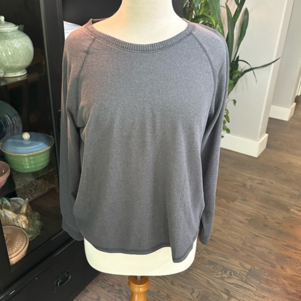Live Love Lounge by Karen Neuburger Sweatshirt - Women’s Large